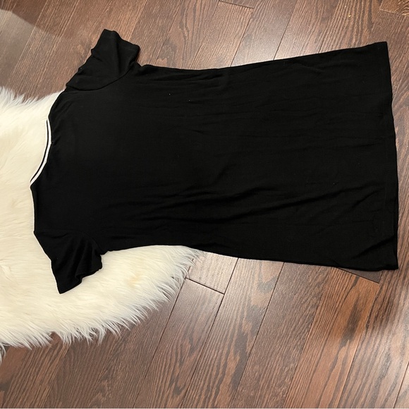 Antistar | T-shirt Dress - Picture 6 of 6